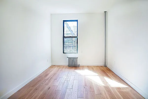 Rented by Bohemia Realty Group | media 6