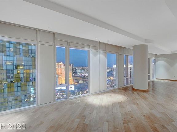 4th image of 3750 S Las Vegas Blvd #2909