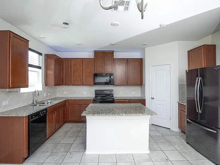 17403 Headstock Rd — Photo 2