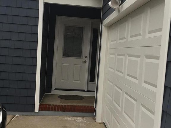 2nd image of 3 Augusta Ct