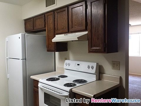 4th image of 1855 E Jamaica Ave