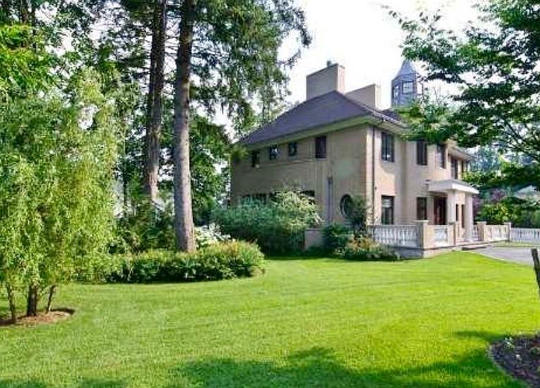 30 Shelter Rock Rd Manhasset, NY, 11030 Apartments for Rent Zillow