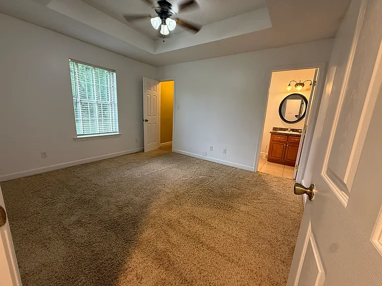 2710 Betbeze St — Photo 18