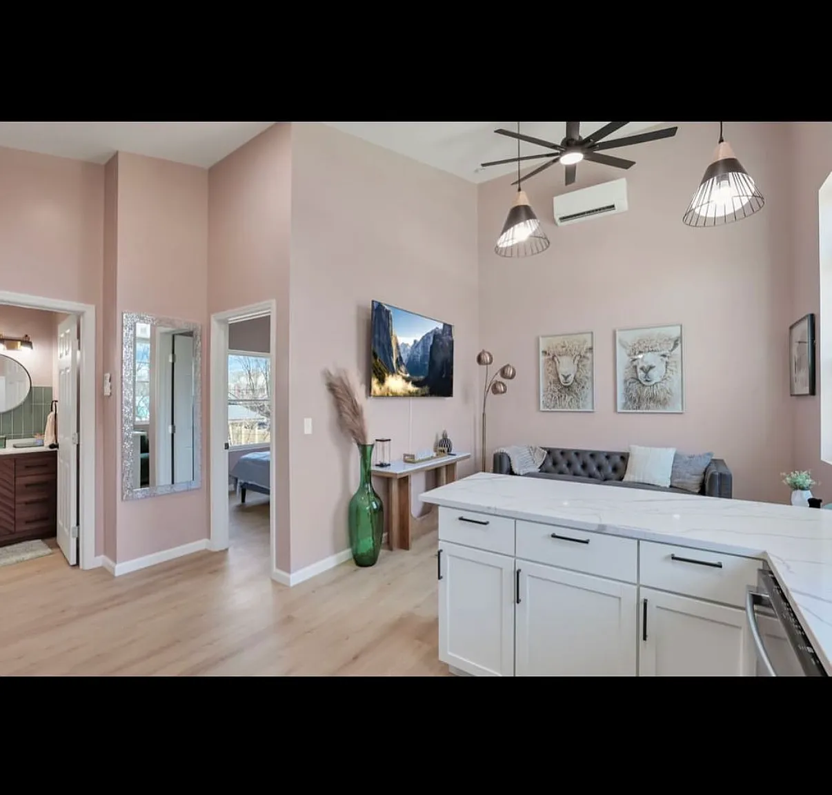 1 bed, 550 sqft, $1,100 — Photo 4