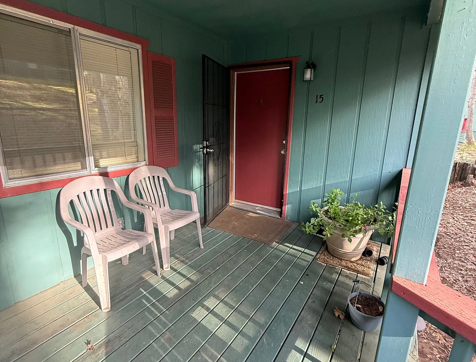 2 bed, 1.0 bath, $1,395 — Photo 1