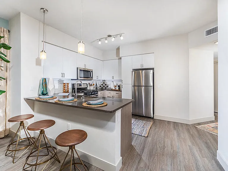 The Braydon Apartments — Photo 4