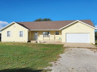 2718 NW 20th St, Columbus, KS 66725