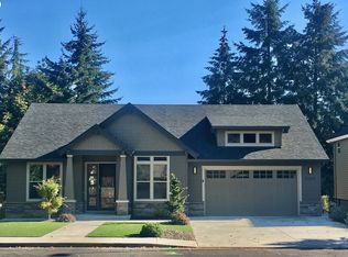 52578 Maria Ln, Scappoose, OR 97056