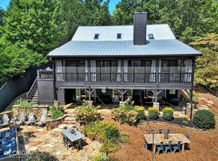925 Walker Point Rd, Hayesville, NC 28904
