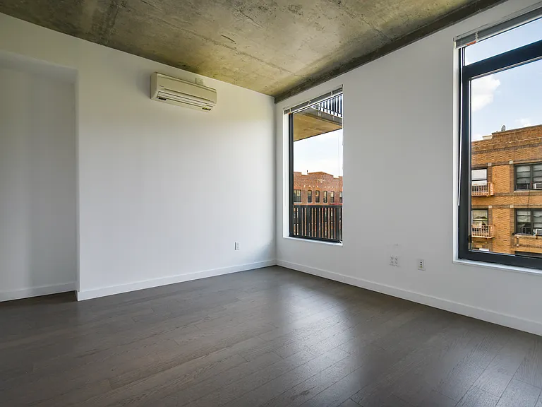 281 Union Ave #6J — Photo 5