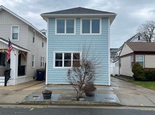 219 N Union Ave, Margate, NJ 08402