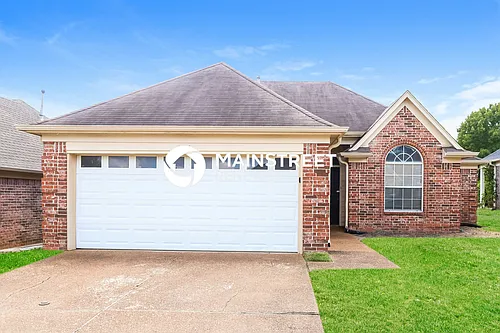 1136 Breezy Valley Dr Photo 1