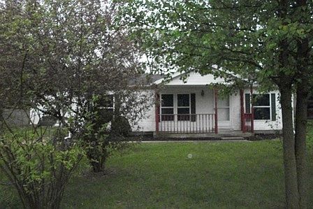 2nd image of 10596 Fairview Ave