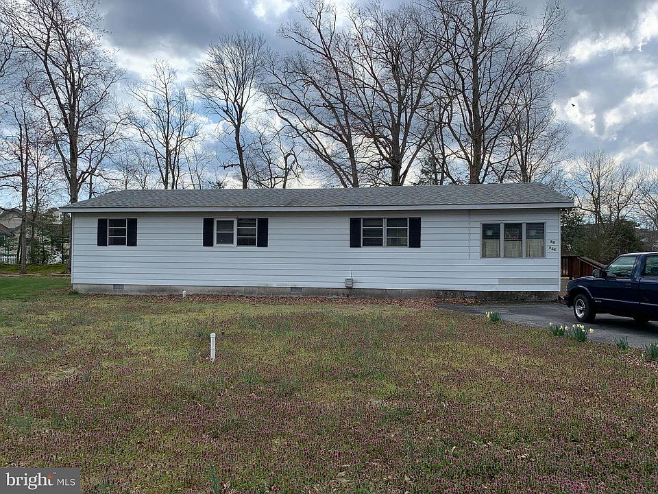 1st image of 37514 Oak St