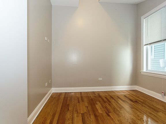 2nd image of 3652 W Wabansia Ave #1