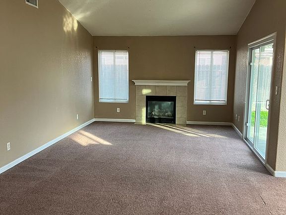 2nd image of 706 Vino Ct