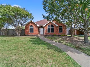 4611 Gatewood Ct, Sachse, TX 75048