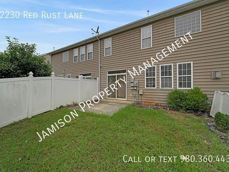 12230 Red Rust Ln — Photo 23