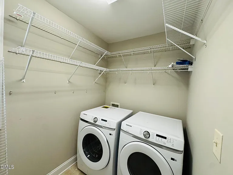 3913 Wedonia Dr — Photo 24