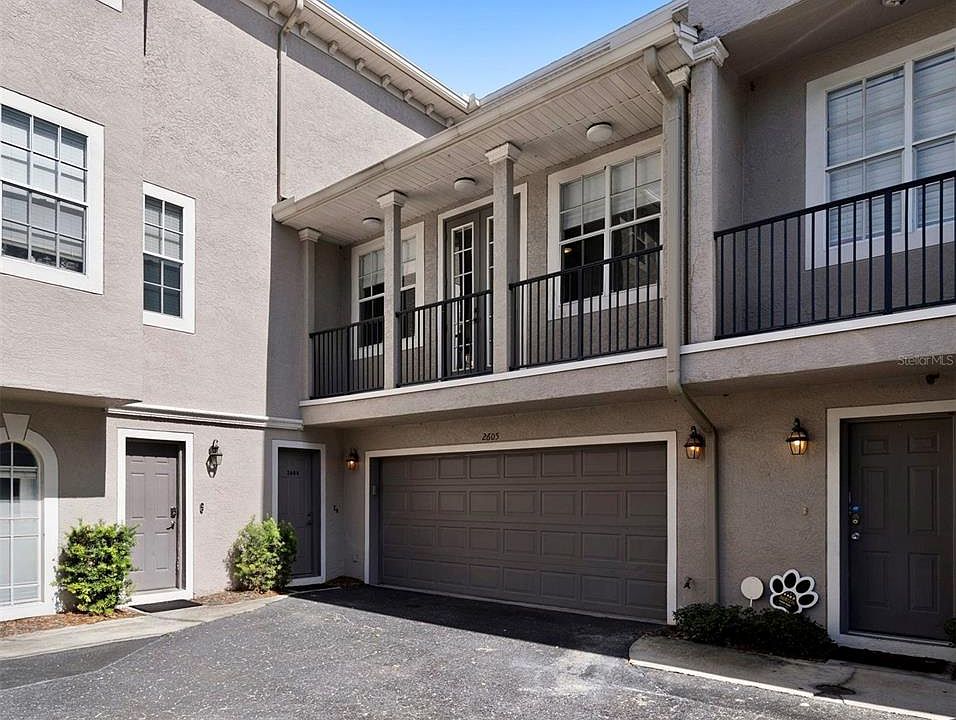 1st image of 2605 ESPANA COURT