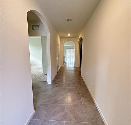 3rd image of 2538 SW Dania St