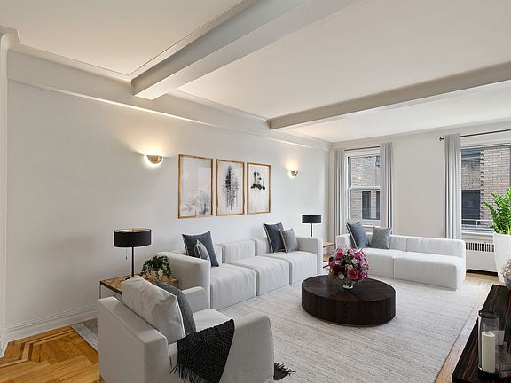 3rd image of 250 Cabrini Blvd APT 7F