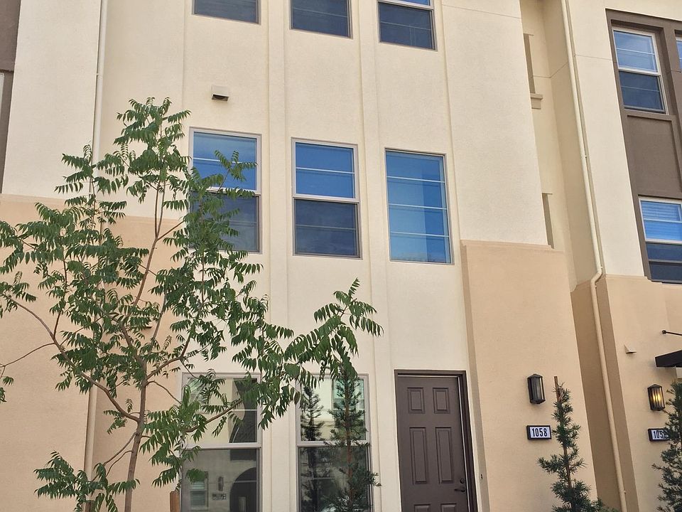 1st image of 1058 Foxglove Pl