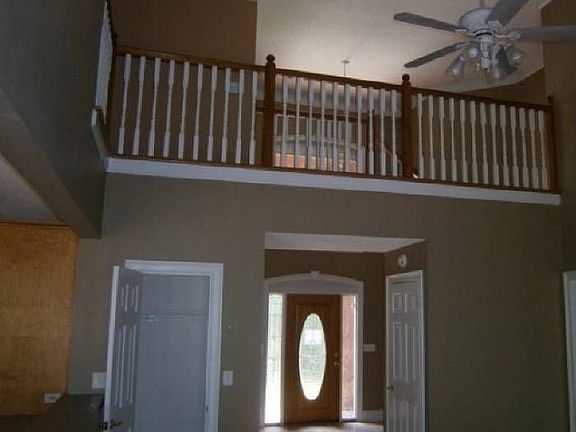 5th image of 3619 Sierra Dr