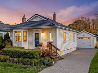 571 Clark Ave, Burlington, ON L7S 1N9