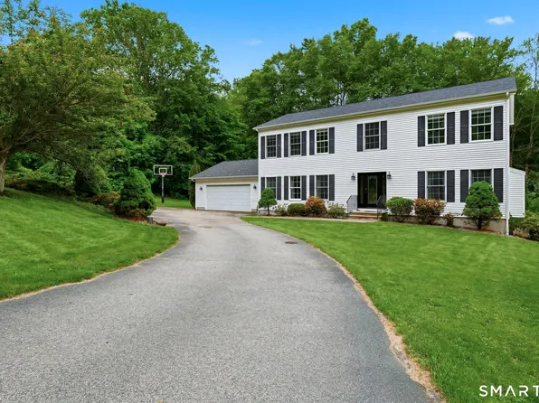 19 Rosemarie Lane, Bozrah, CT 06334