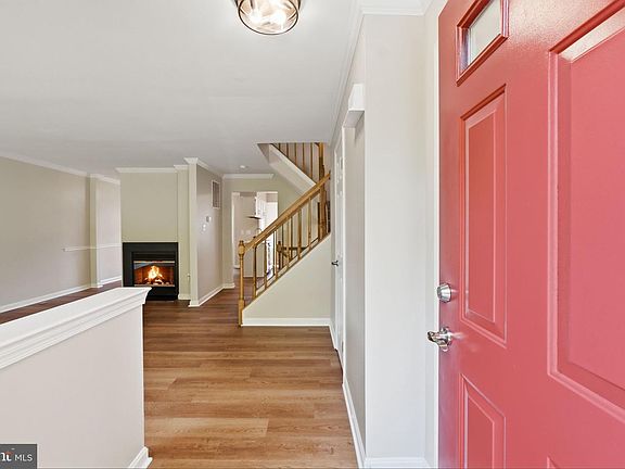 2nd image of 6027 Rockton Ct
