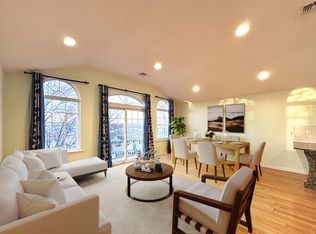 318 Terrace Ave, Jersey City, NJ 07307