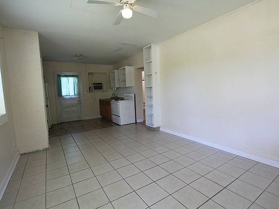 4th image of 13261 Lillian Hwy APT 8