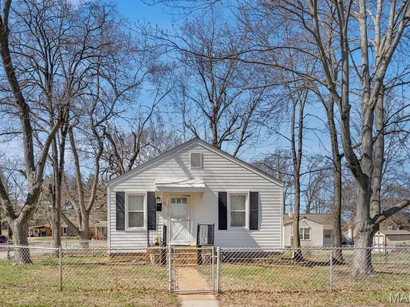 25 Jonell Ct, Saint Louis, MO 63114