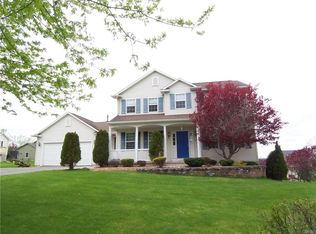 125 Circle Dr E, Canastota, NY 13032
