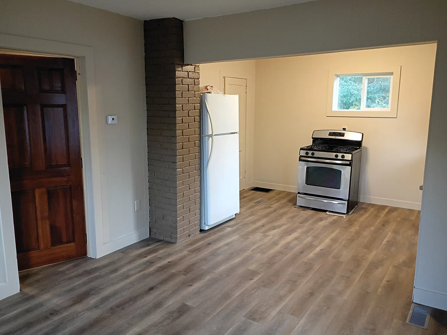 1 bed, 530 sqft, $1,050 — Photo 2