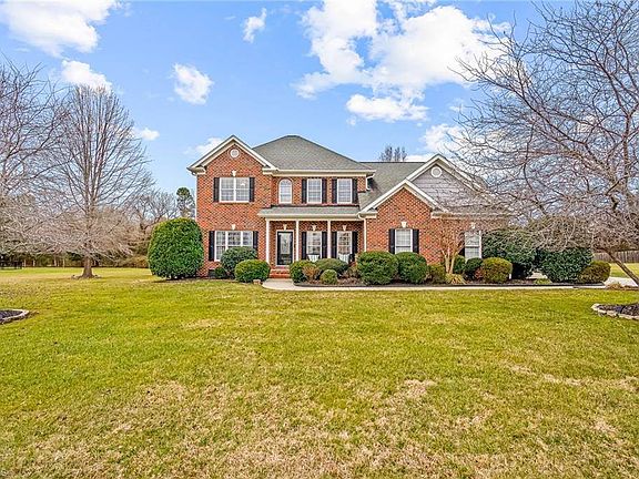 2nd image of 7797 Crabtree Valley Ct