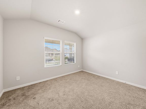 3rd image of 3712 Canyon Dr