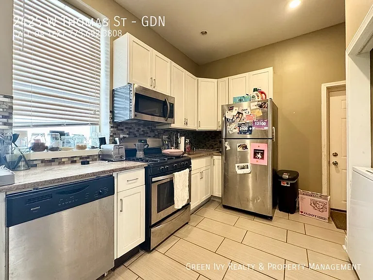 2425 W Thomas St #GDN — Photo 8