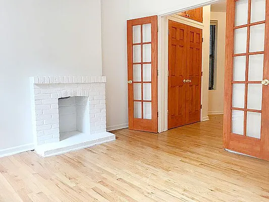 Rented by AJ Clarke | media 25