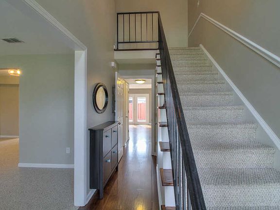 4th image of 1002 E Northfield Blvd APT G102