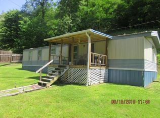 10612 Ashcamp Rd, Elkhorn City, KY 41522
