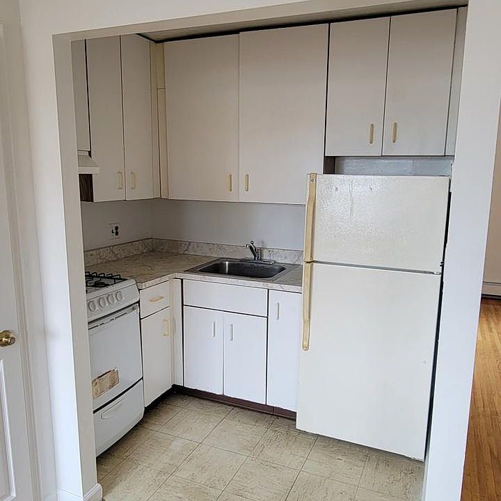 1st image of 6348 Alderton St APT 3L