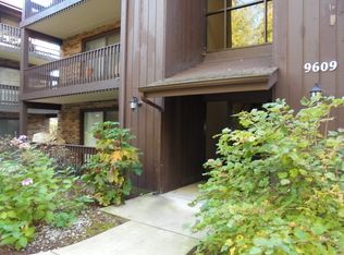 9609 S Austin Ave, Oak Lawn, IL 60453