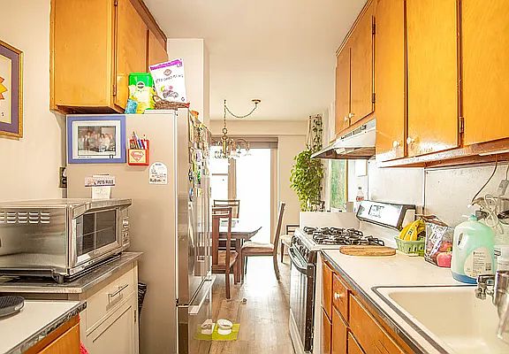 4th image of 460 Neptune Ave APT 23C