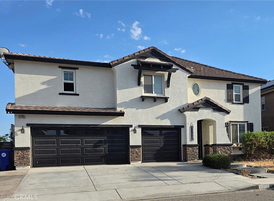 1st image of 11785 Forest Park Ln