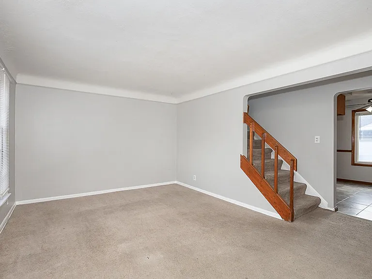12912 Silver Rd — Photo 4