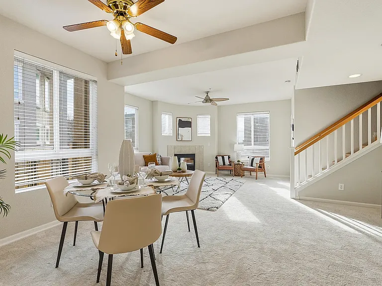 599 Marble Arch Ave — Photo 3