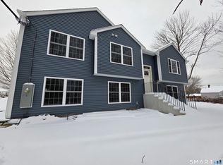 494 Plain Hill Rd, Norwich, CT 06360