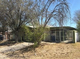 101 Toledo Dr, Laredo, TX 78043